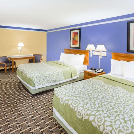 Days Inn By Wyndham Little Rock/Medical Center Bagian luar foto