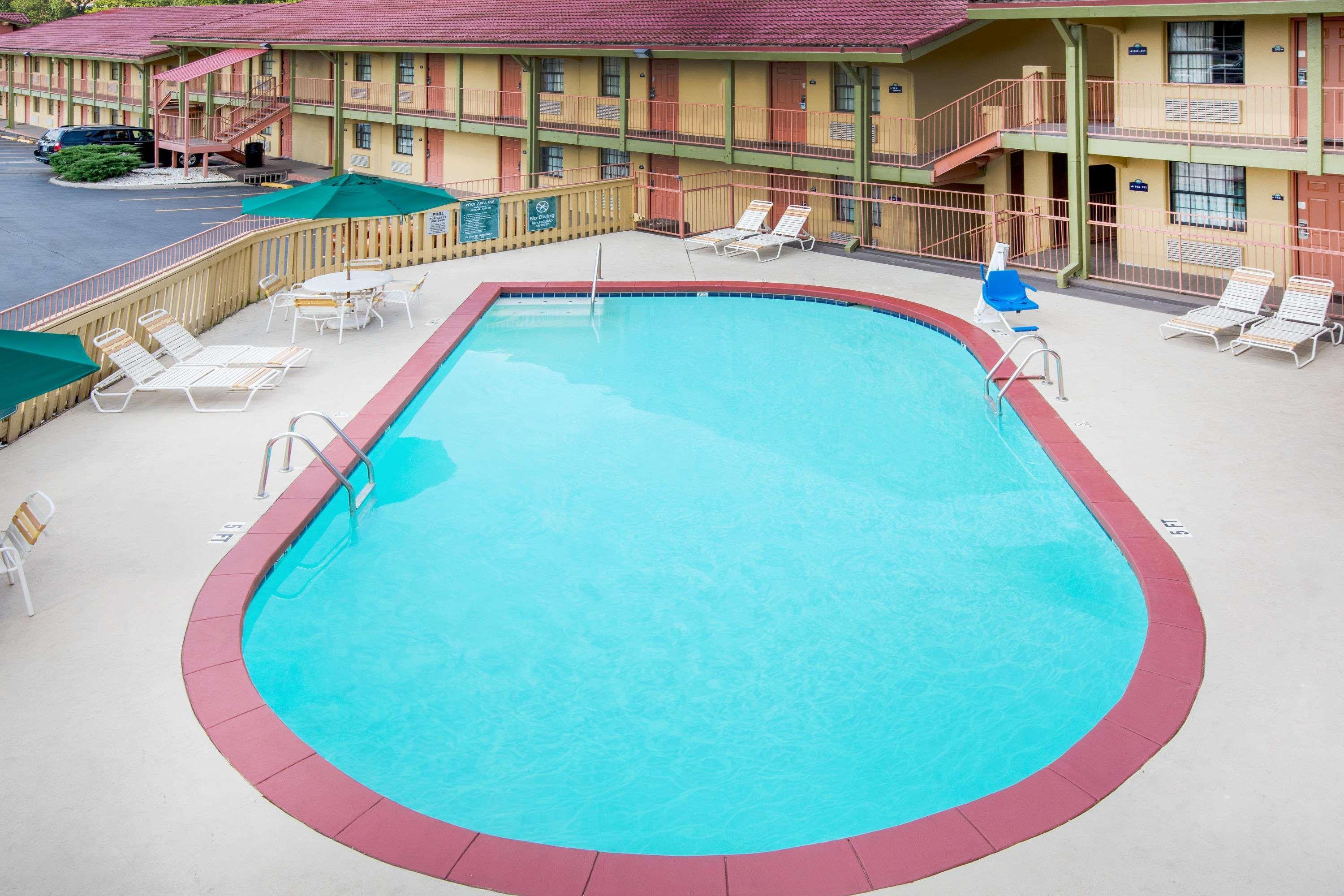 Days Inn By Wyndham Little Rock/Medical Center Bagian luar foto